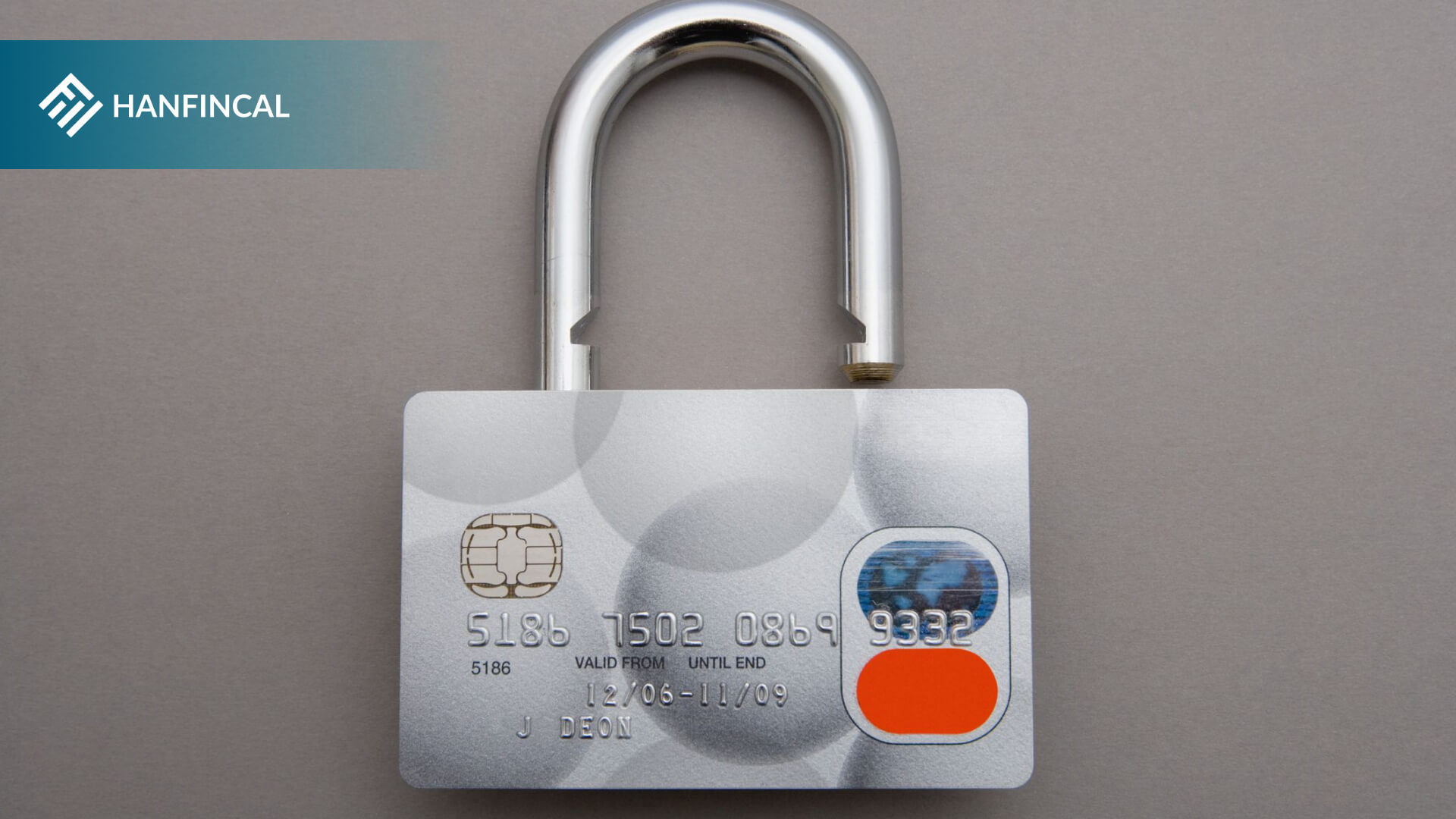 How to avoid credit card fraud?